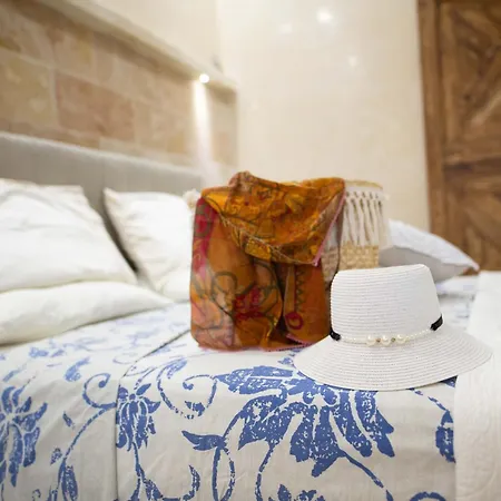 לינה וארוחת בוקר Pilella *